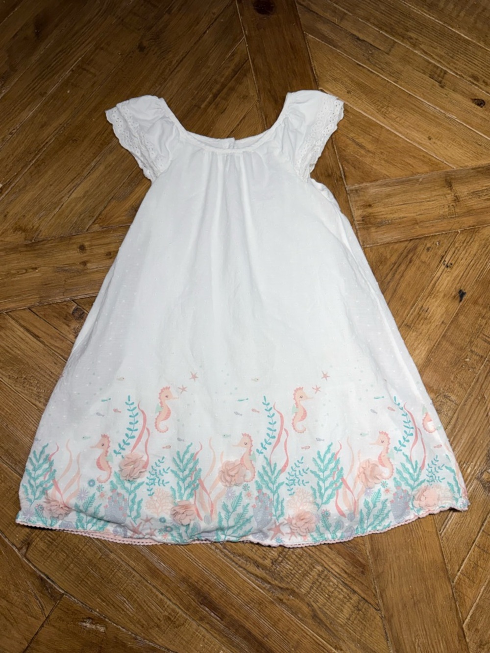 Cupcakes and Cashmere Girls Seahorse Dress Size 7 White Cotton Eyelet - Picture 13 of 13